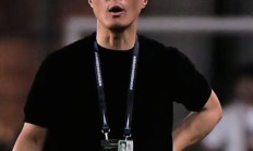 开云平台-青岛黄海队主帅表态不满裁判判罚
