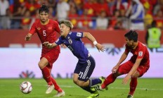 开云体育APP下载-越南队在亚冠比赛中的表现引发球迷热议的简单介绍