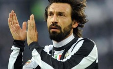 开云体育app-篮球平行宇宙，凯尔特绿衫军鏖战天山，勒布朗纪录夜光照东西半球