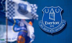 开云体育-曼城大胜埃弗顿，提前锁定英超冠军