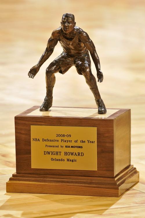 NBA球员荣获个人奖项期待新赛季表现