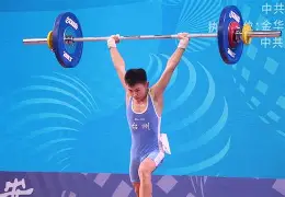 斯帕尔主帅谈比赛策略，曝光内幕细节