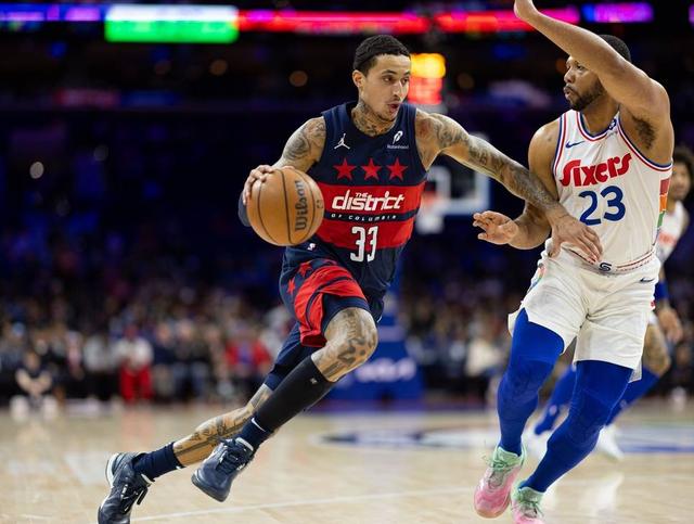 奇才客场击败76人全队表现精彩