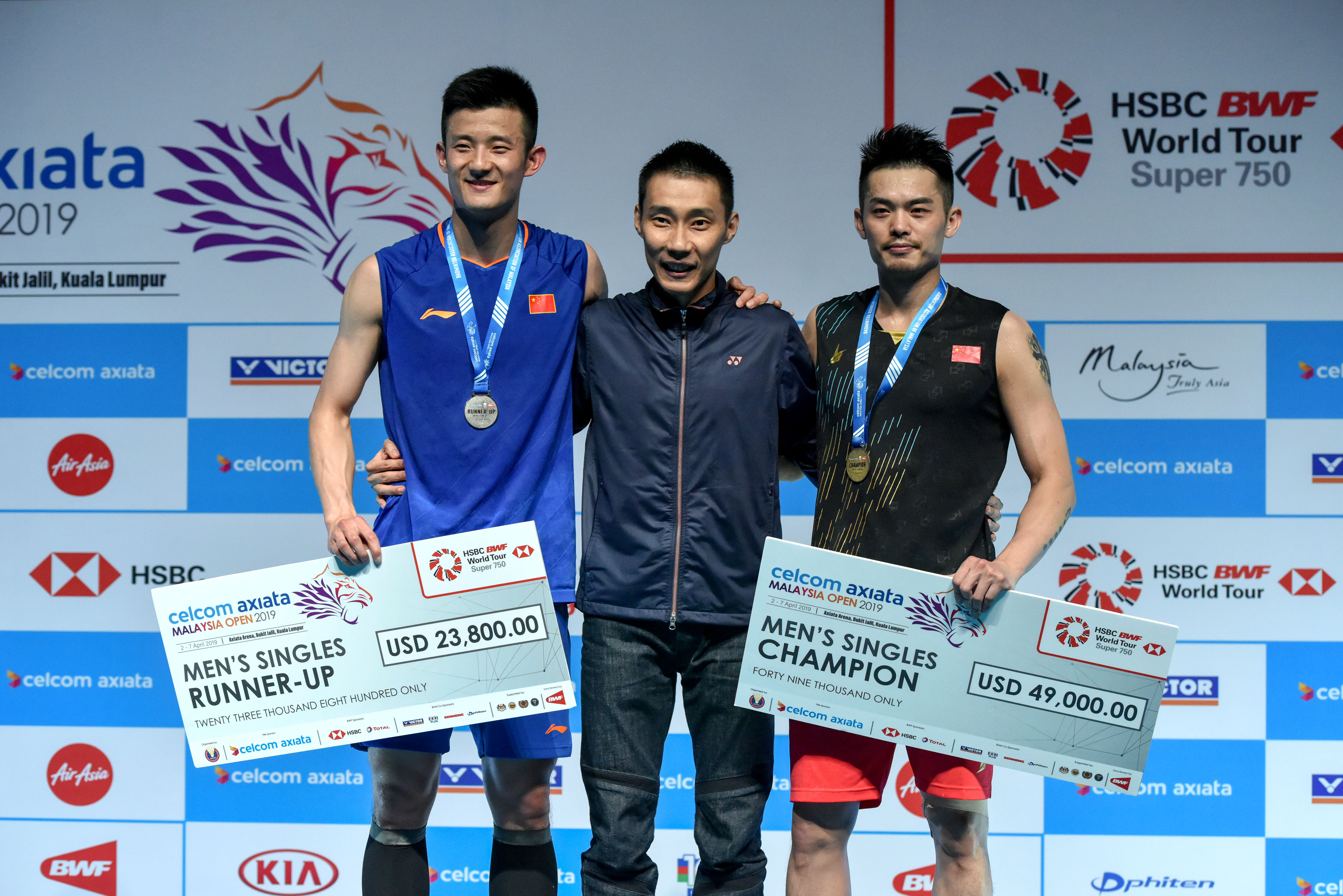 马来西亚羽毛球队横扫英格兰羽毛球队,谌龙高光表现的简单介绍 马来西亚羽毛球队横扫英格兰羽毛球队,谌龙高光表现的简单介绍