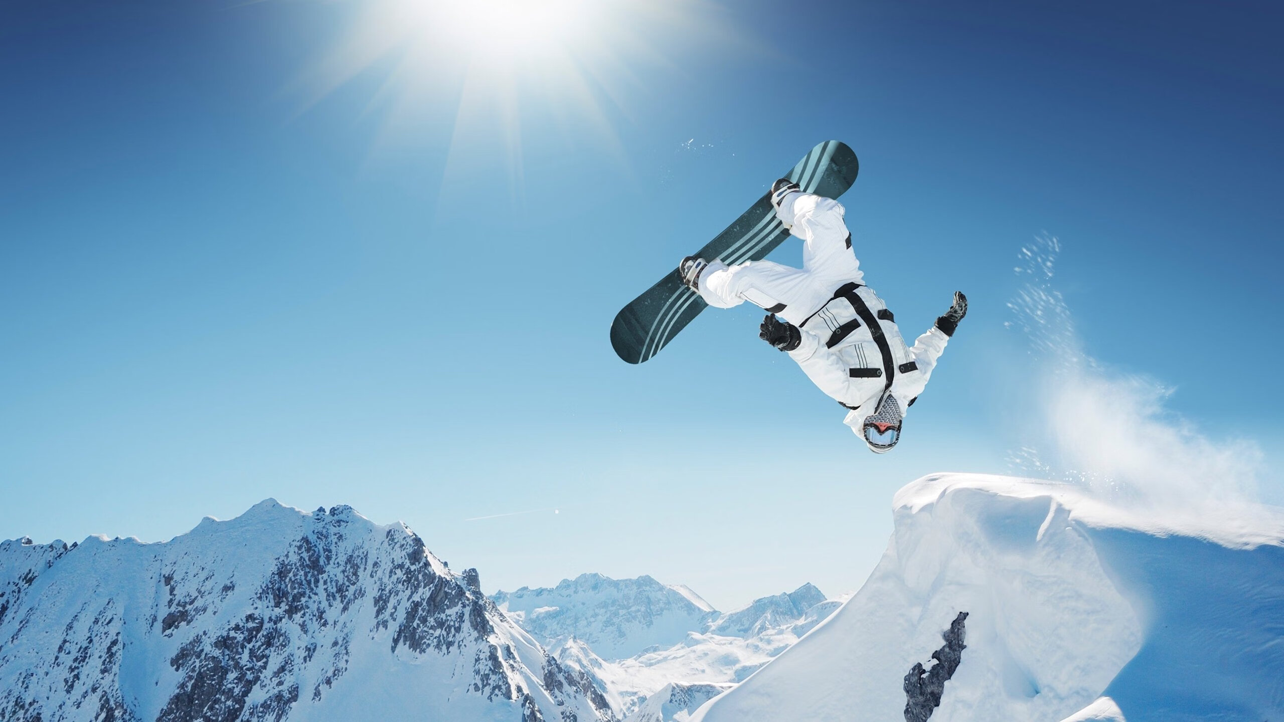 年度焦点之战之夜，蓝色指挥家，哈利伯顿的交响乐与他的无声统治