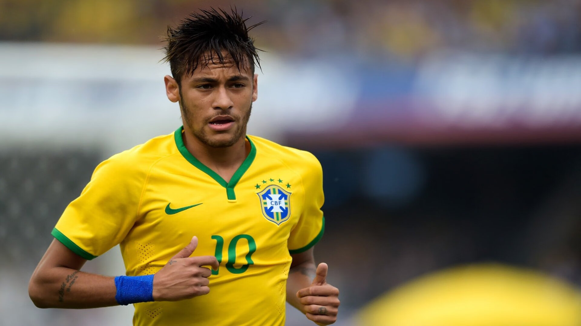 从地狱到天堂,当蓝黑军团席卷而来,是谁在废墟中挺起了脊梁?